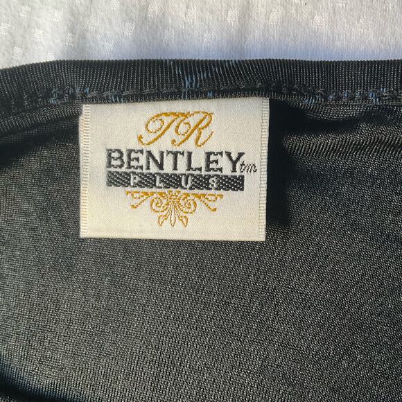 TR Bentley Plus Women’s Short Sleeve Floral Blouse size XXL, Black, 2XL - Picture 5 of 6